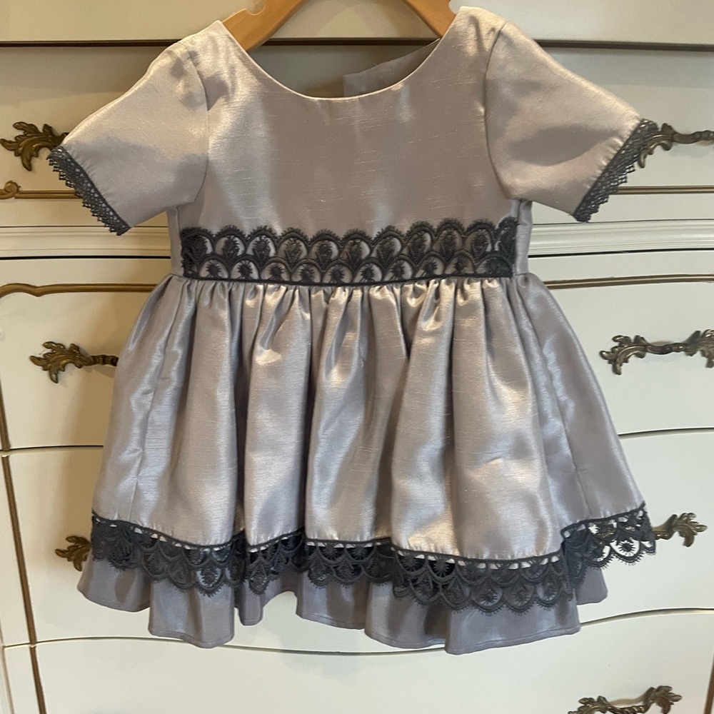 Elegant Gray Kids Dress with Black Lace Trim